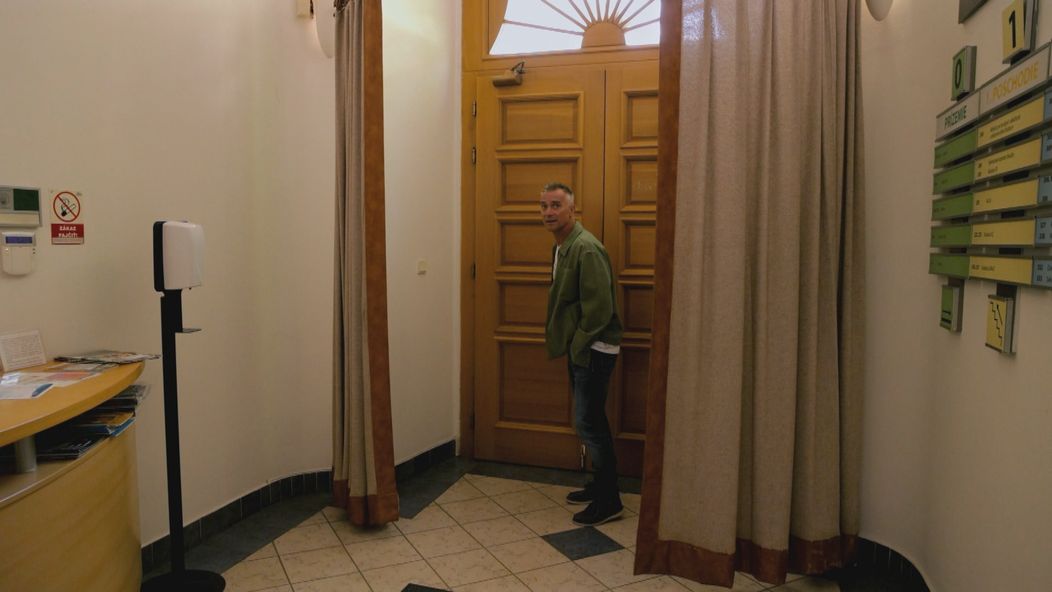 Maroš prišiel Vanesu pozvať do Extrémnych premien priamo do školy.