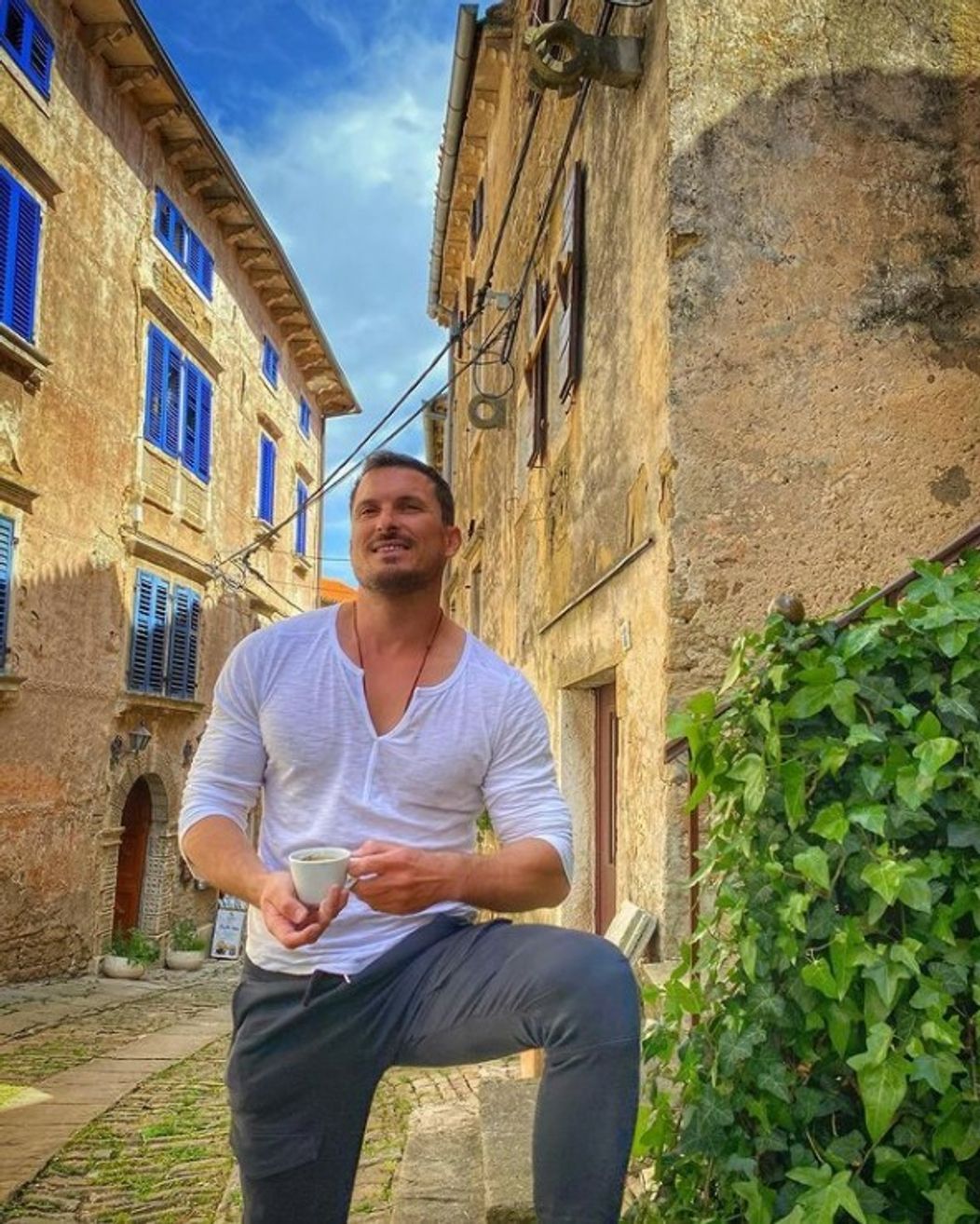 Takto herec vyzeral na začiatku mája.