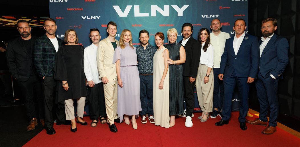 Slávnostná premiéra filmu Vlny