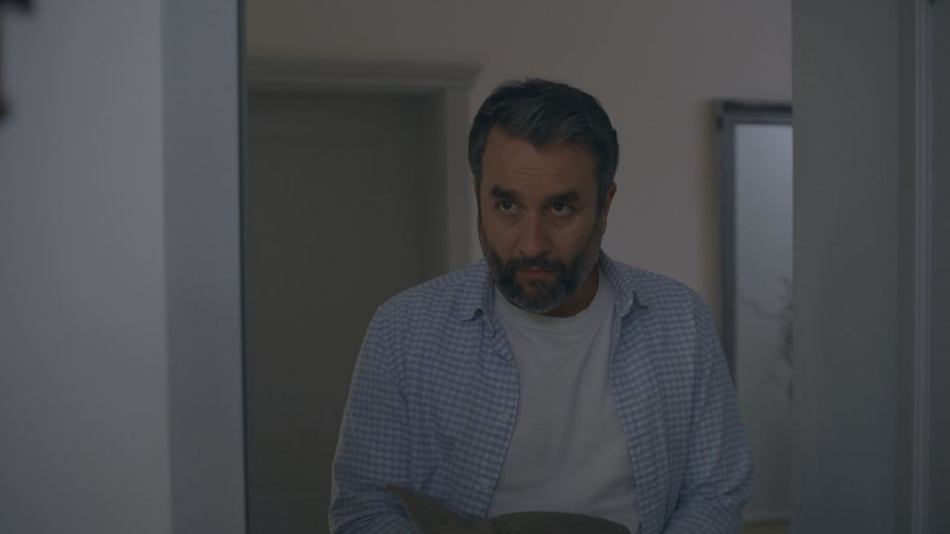 Edo vyrušil Petra s Beátou