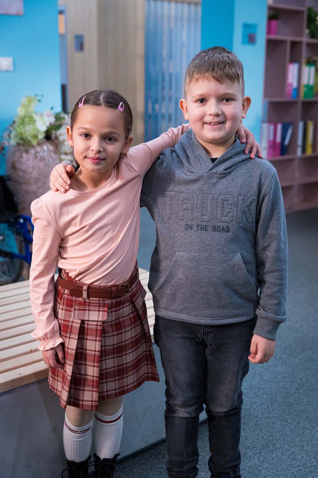 Hanka si už vybrala brata. Toto je on
