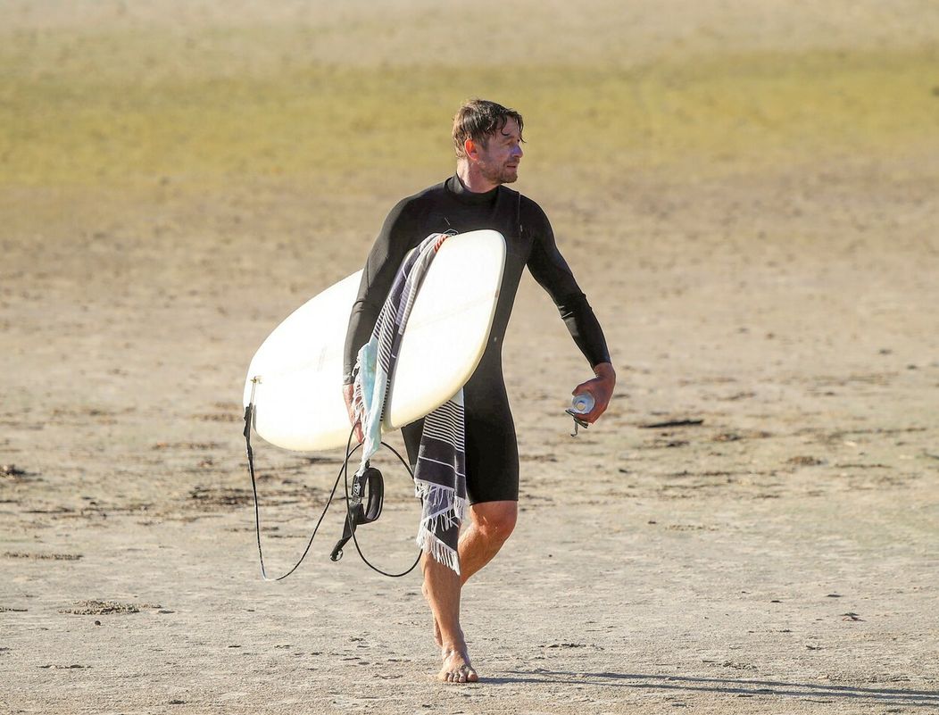 Simon Baker