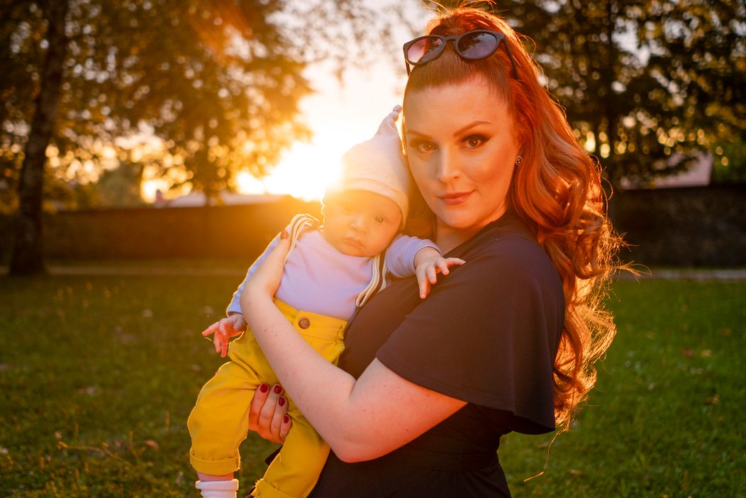 Barbora Švidraňová so synčekom v novom klipe.