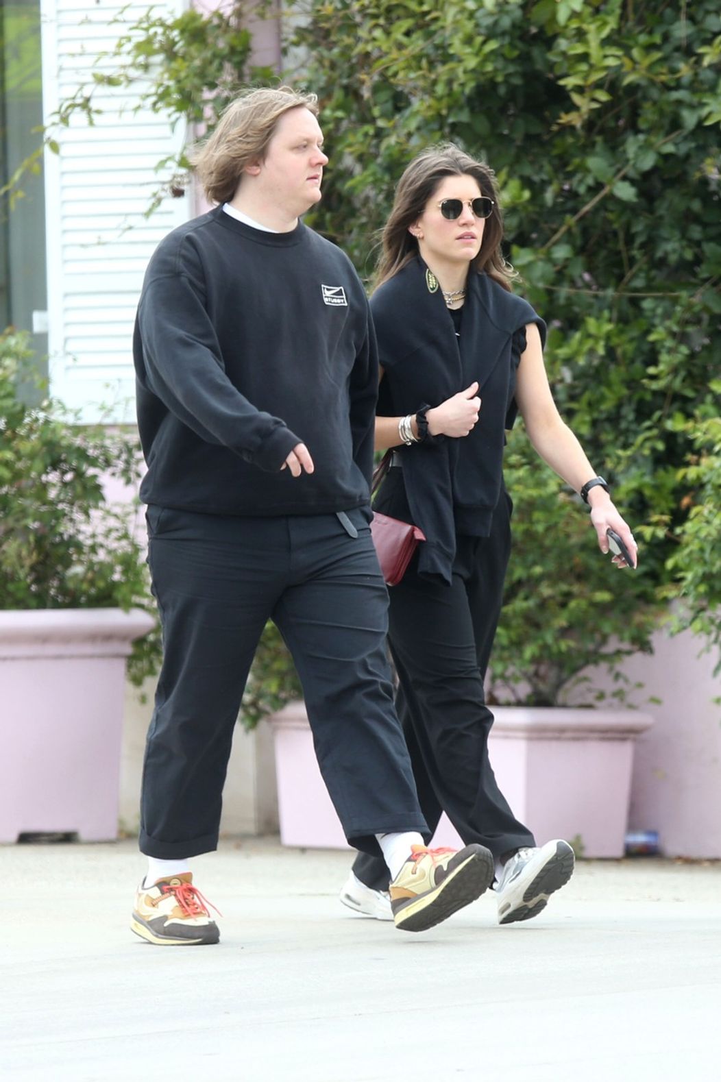 Lewis Capaldi a Ellie MacDowell sa rozišli