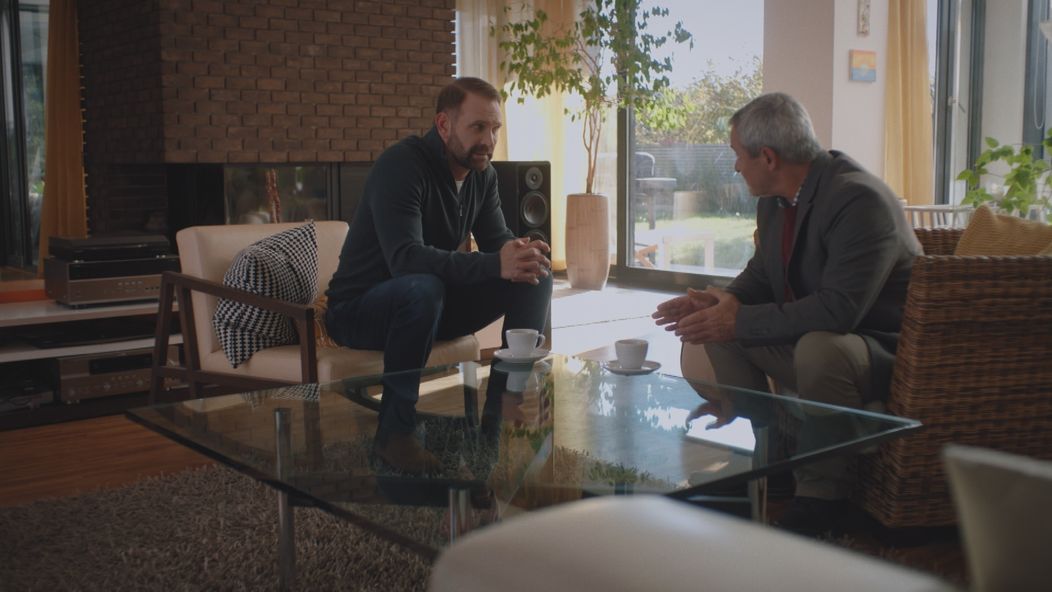 Andrej zistí detaily z Laurinej minulosti.