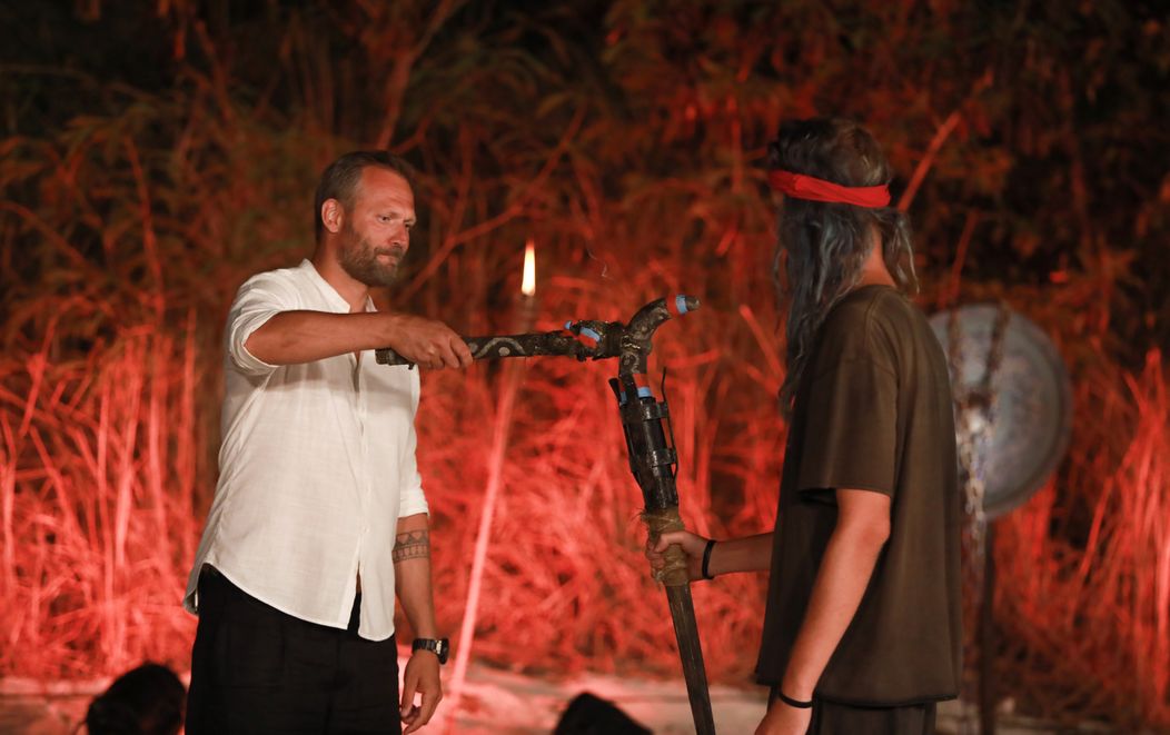 Survivor po 9. kmeňovej rade opustil ďalší člen.
