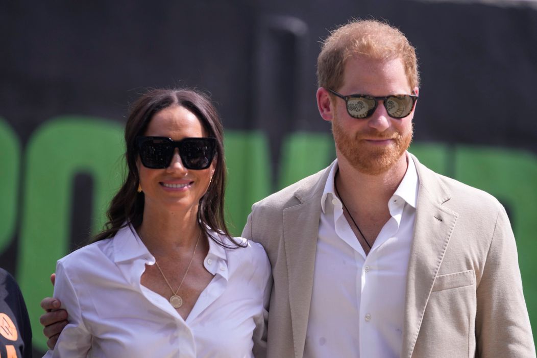 Princ Harry a Meghan prišli do Kolumbie na turné