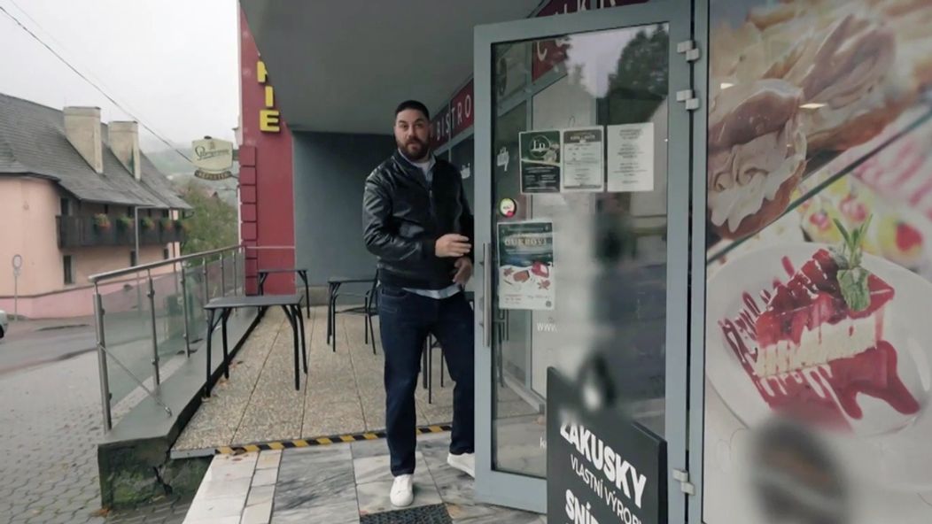 Na noze - Martin netrafil do správneho podniku