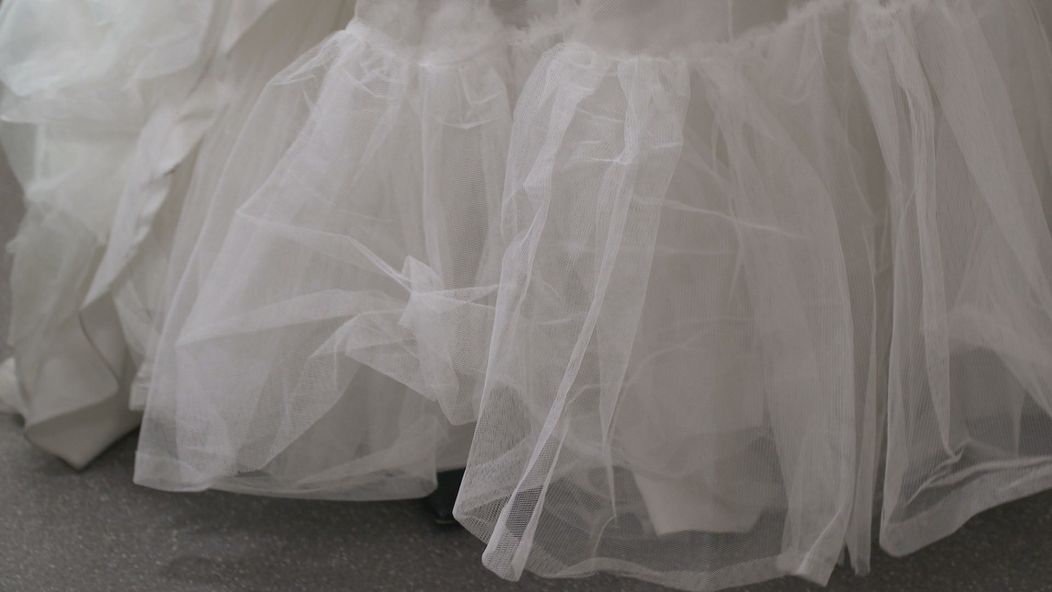 Čo povie Ondro na Emine svadobné šaty?