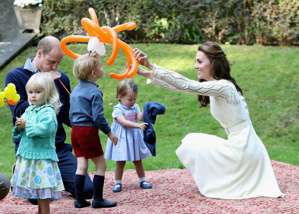Princ George a princezná Charlotte