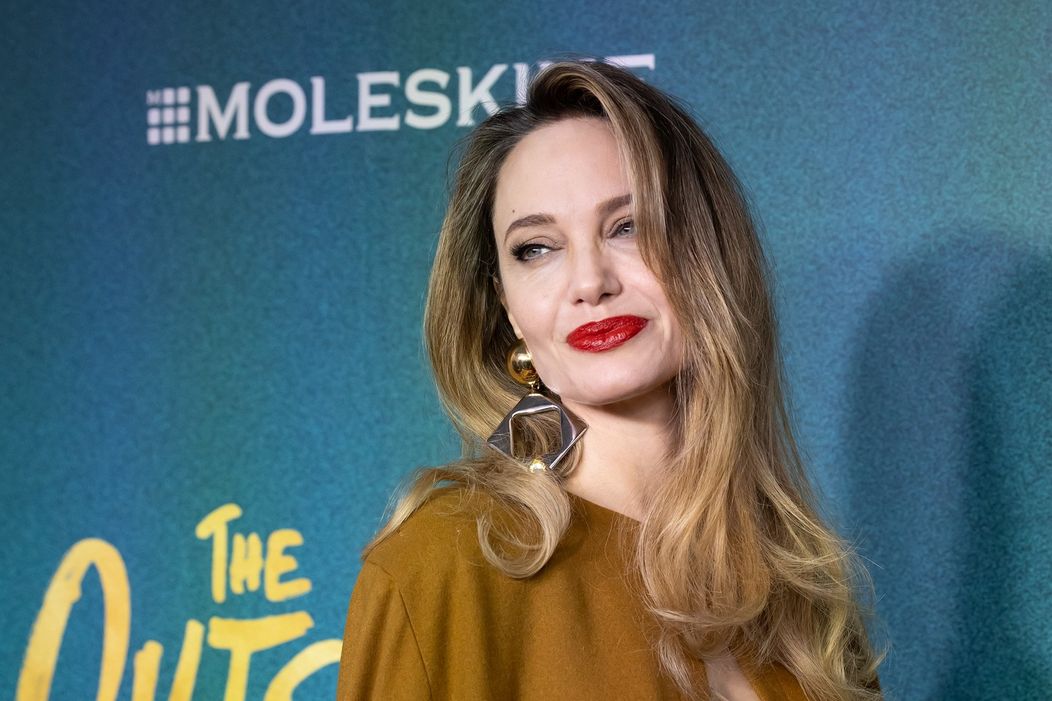 Angelina Jolie s dcérou Vivienne na premiére