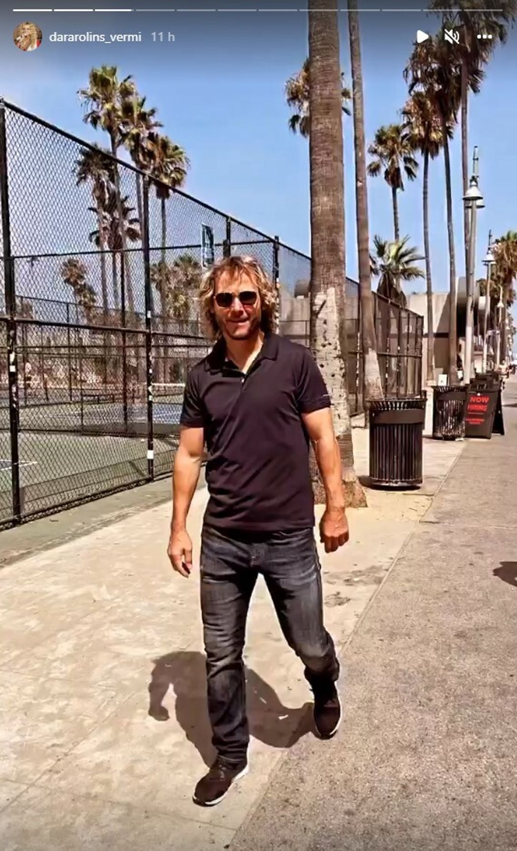 Dara išla aj priateľom