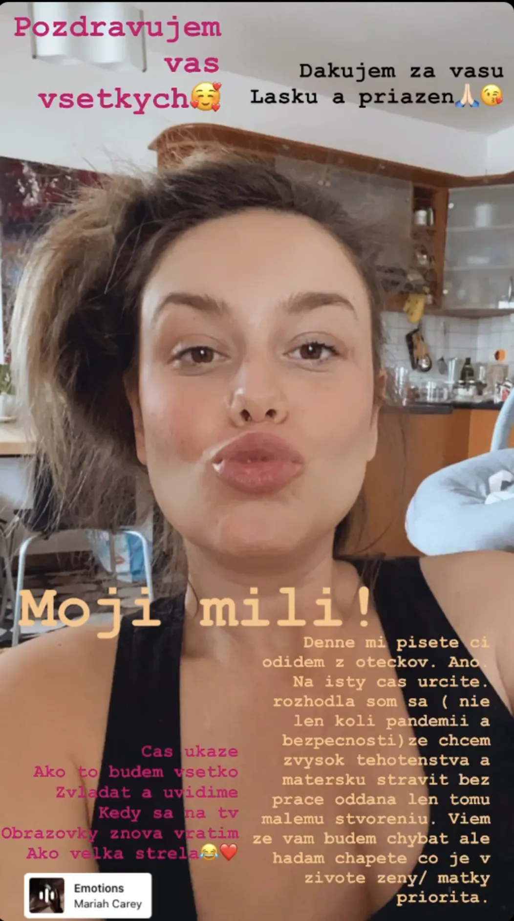Dominika sa svojim fanúšikom často prihovára.