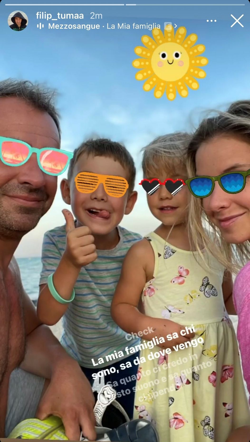 Filip s Nelou a deťmi na dovolenke