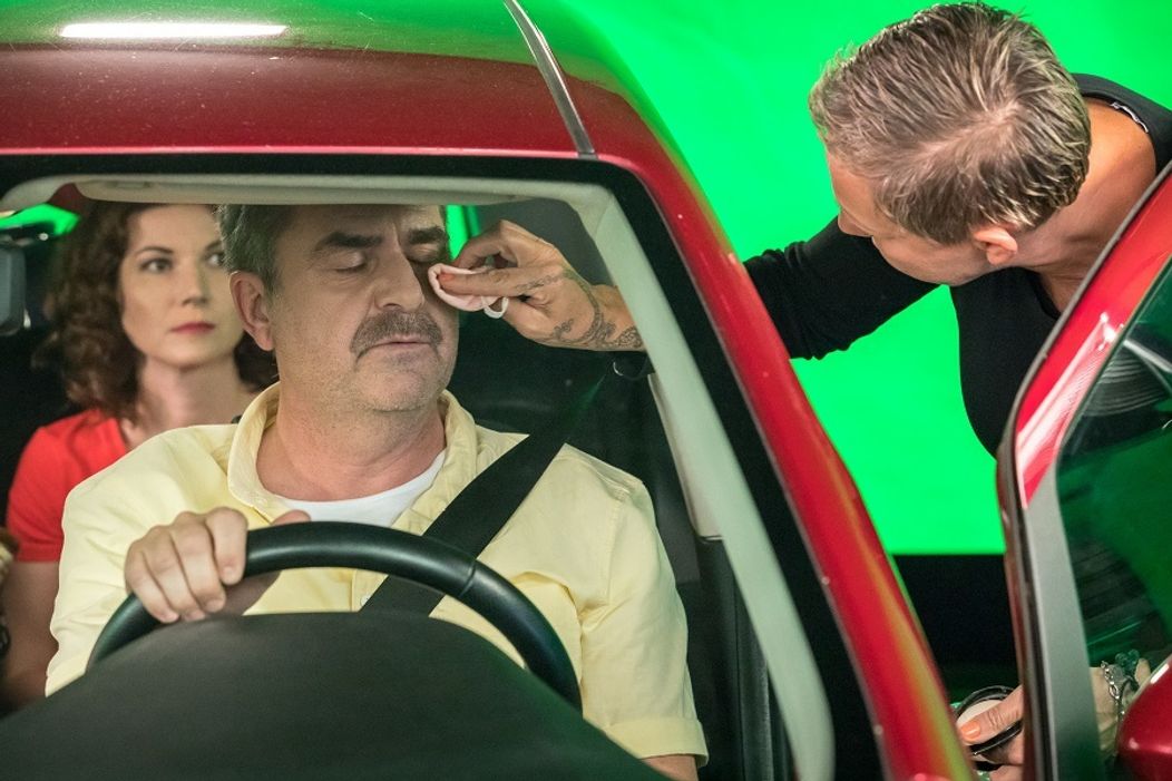 Nakrúcanie záverečnej epizódy 4. série pred zelenou stenou