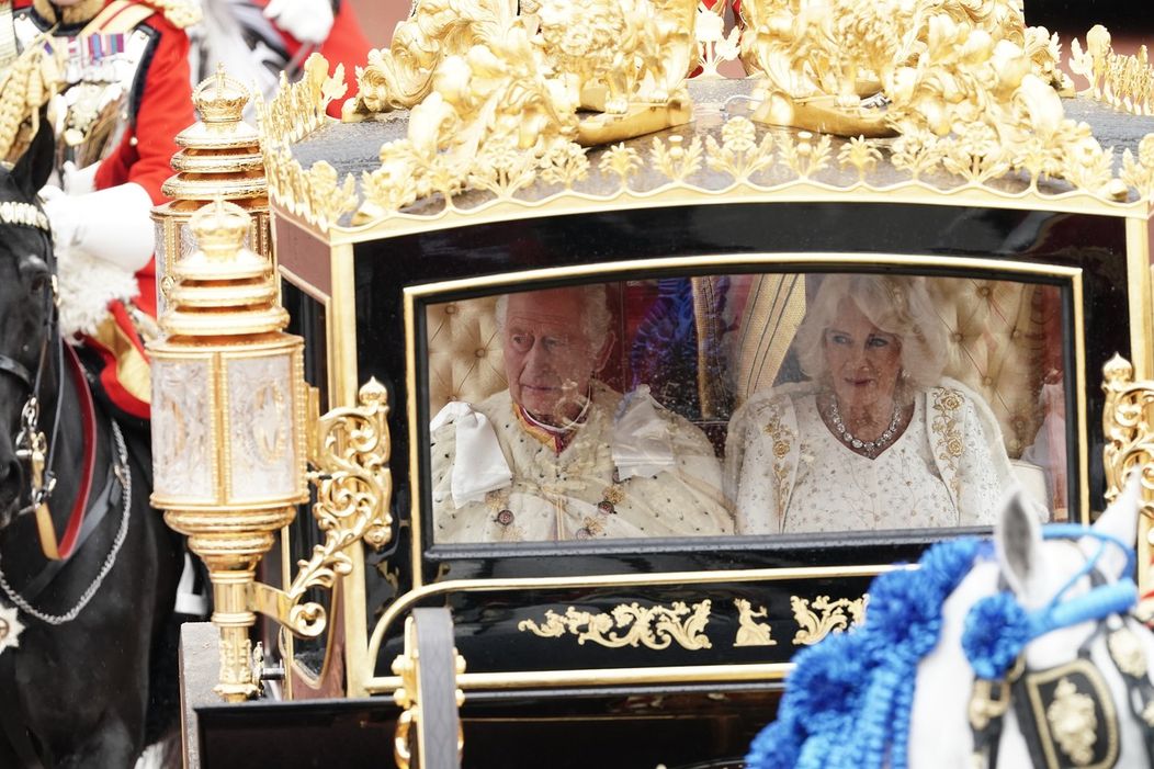 Korunovácia kráľa Karola III.