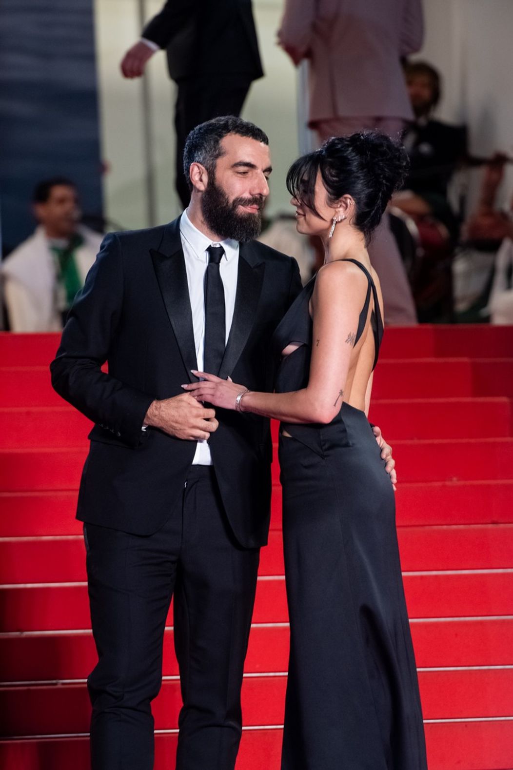 Dua Lipa a Romain Gavras na festivale v Cannes
