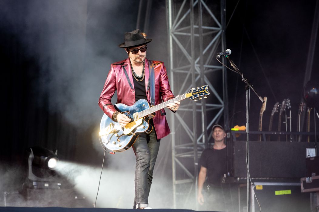 Rival Sons