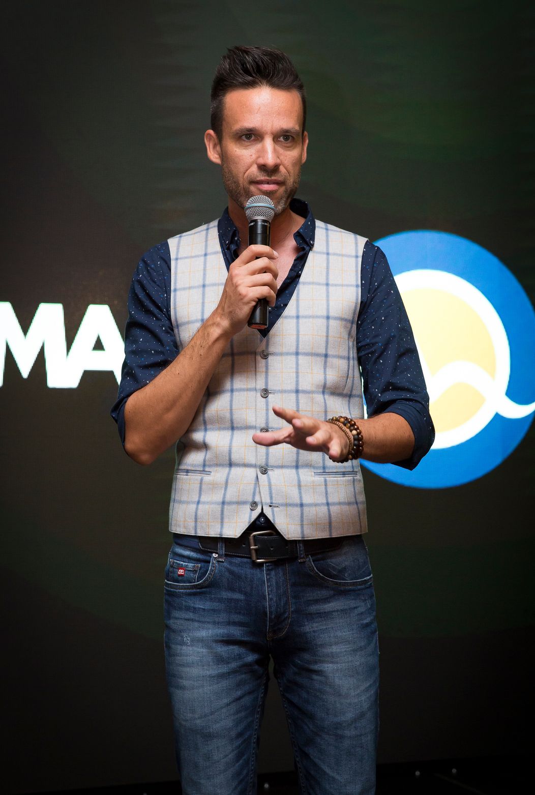 Známe tváre sa stretli na media party