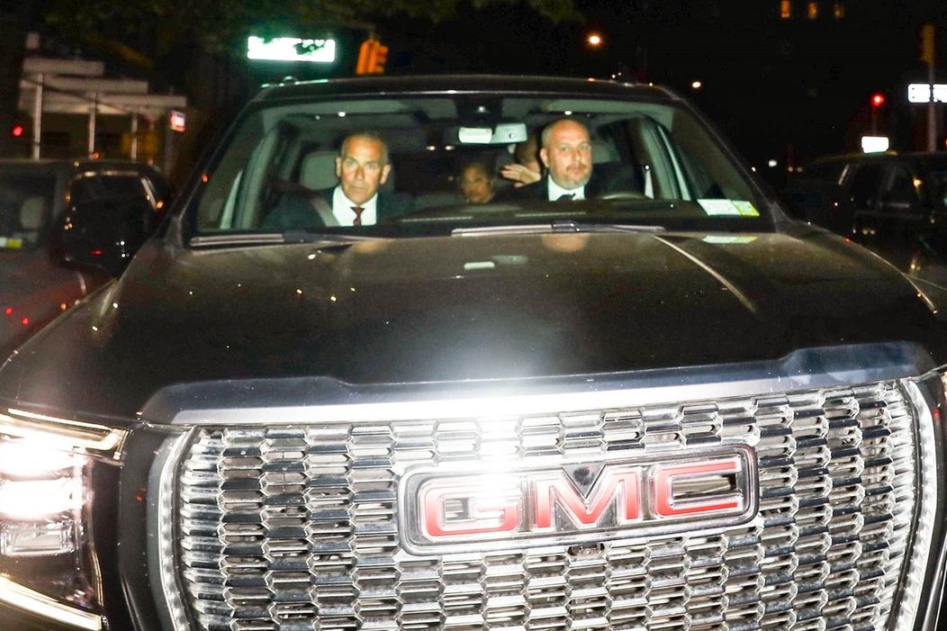 Harryho a Meghan naháňali na aute