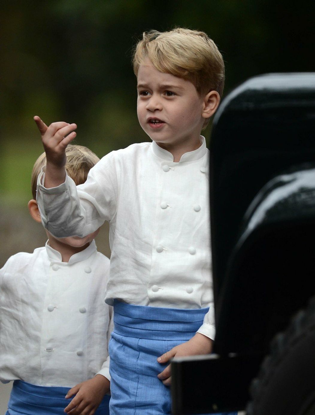 Princ George sa opäť predviedol. Nevestu si vďaka nemu nikto nevšímal
