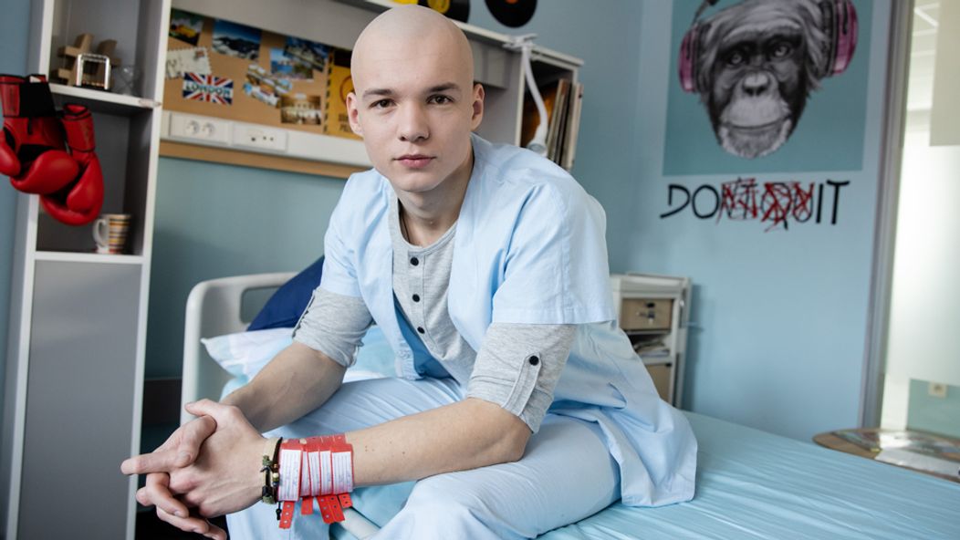 Peter Kiss ako Jonáš