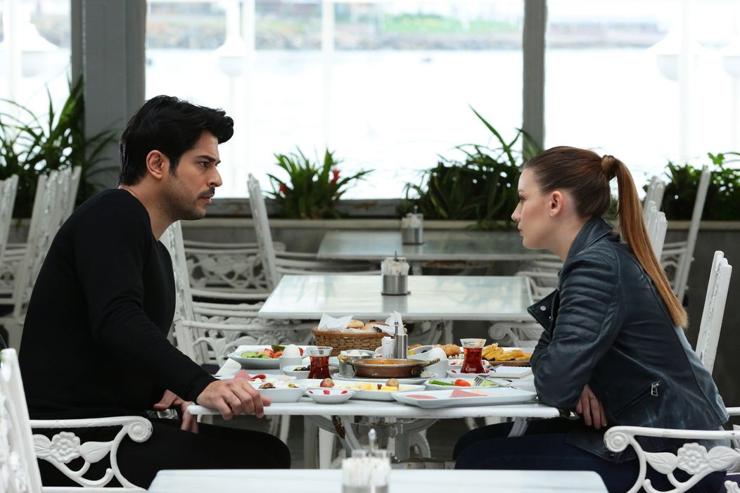 Kara Sevda 62.Bo╠łlu╠łm 31.jpg