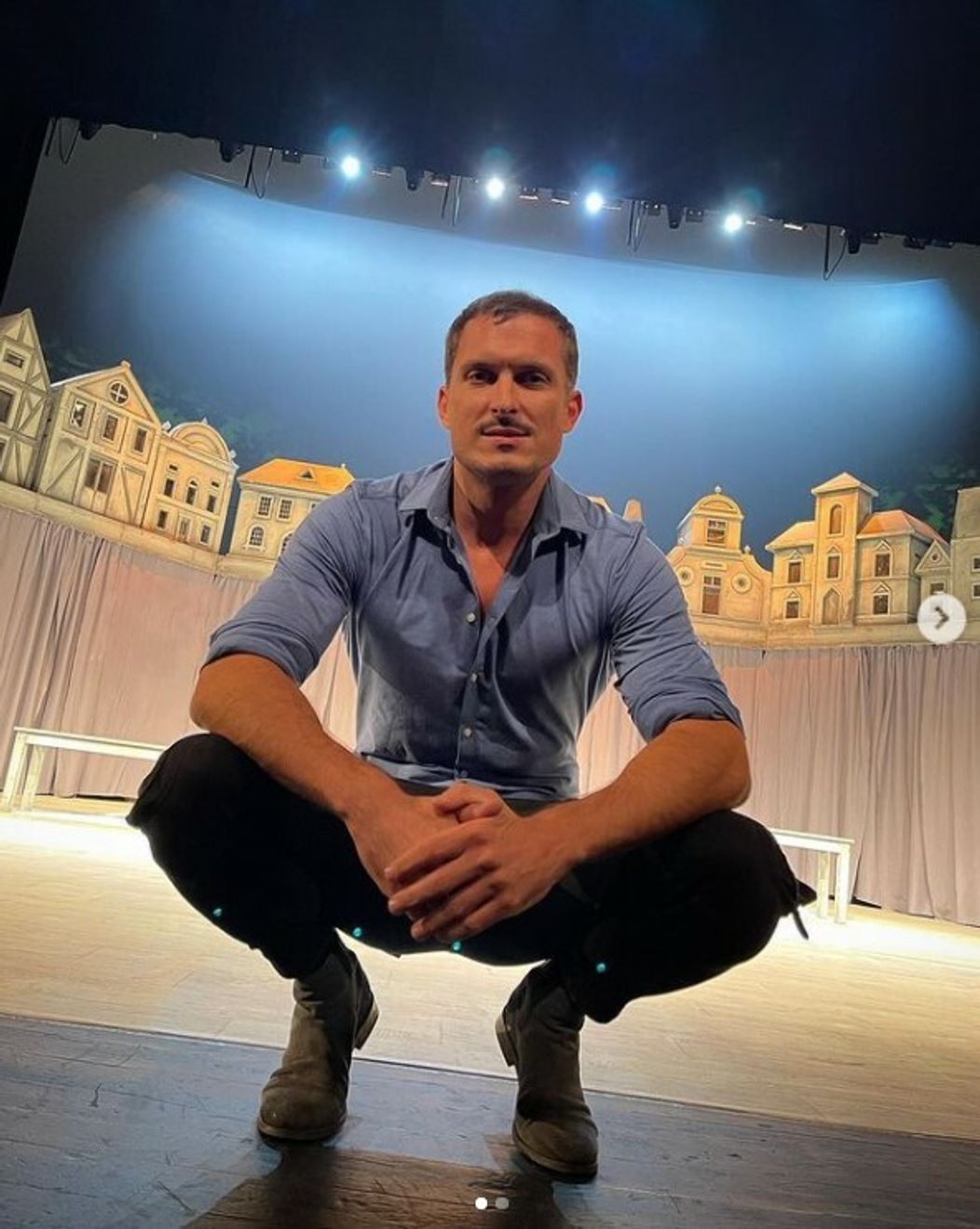 Úbytok váhy je na Jánovi poznať.