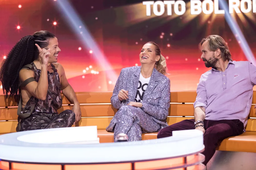 Jorge González, Dara Rolins, Ján Ďurovčík