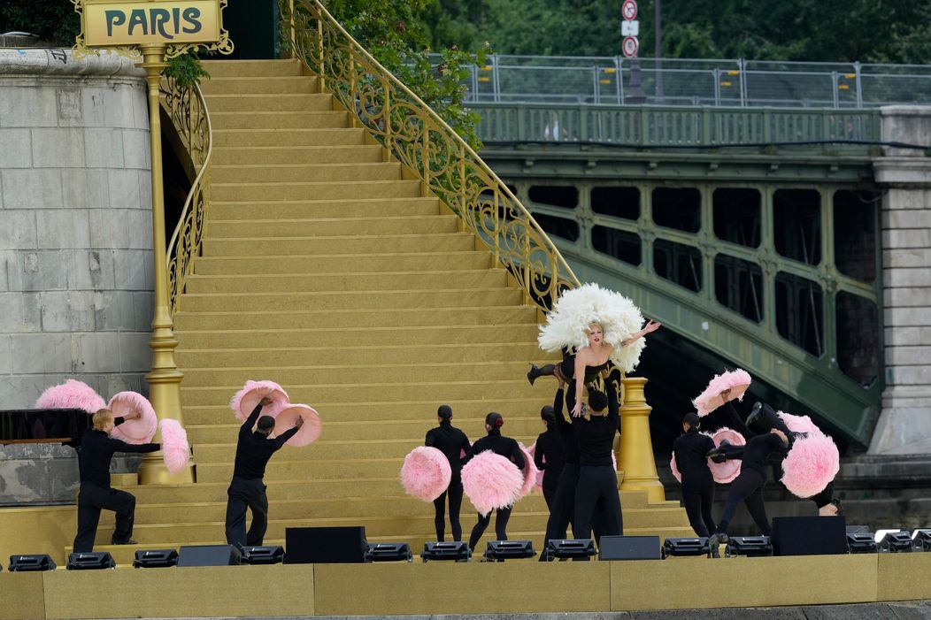 Lady Gaga na otváracom ceremoniáli na letných olympských hrách v Paríži