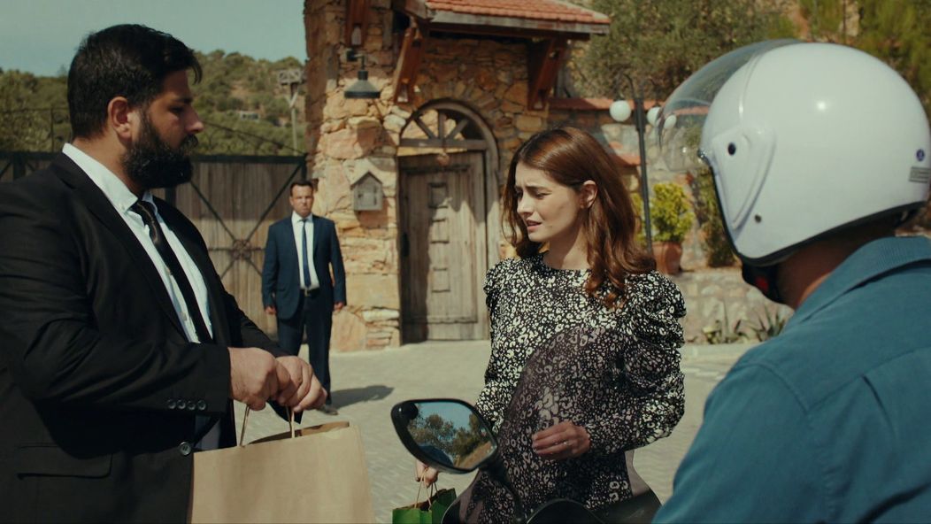 Veľvyslancova dcéra