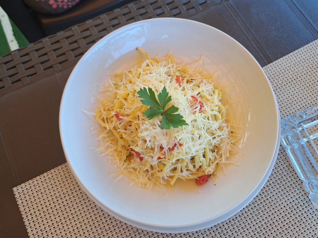 Na nože - Na obede s Tomášom Tarrom v Pizza Pub Tank