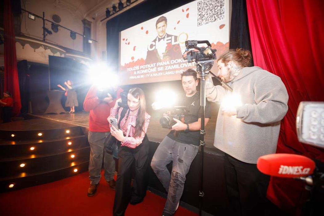 Slávnosté premietanie finále Ruže pre nevestu Česko