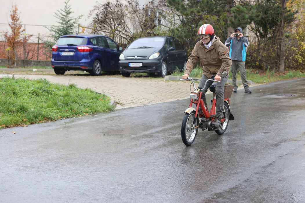 srogoncik raster.mp4