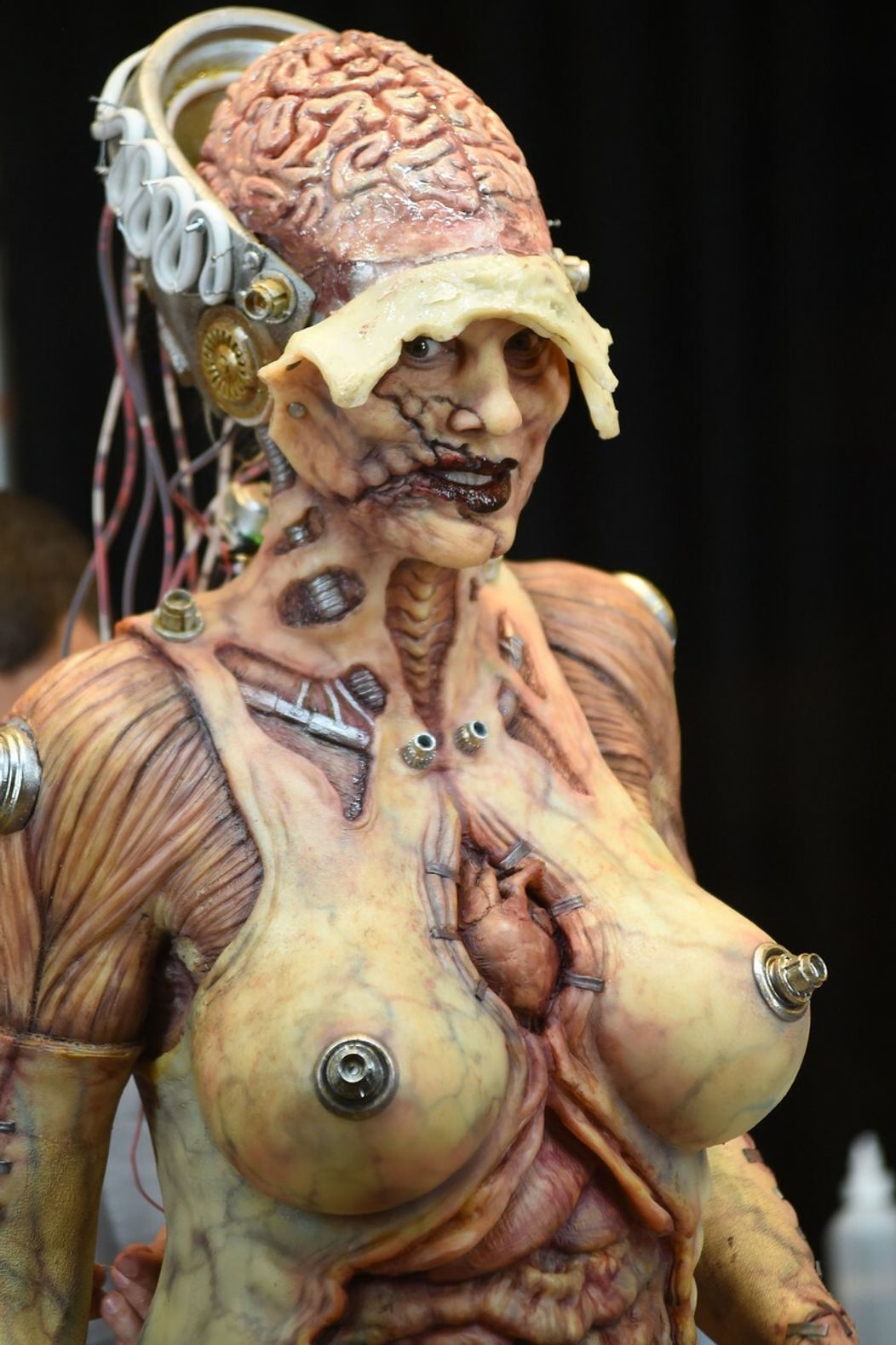 Heidi Klum počas prípravy na Halloweensku párty