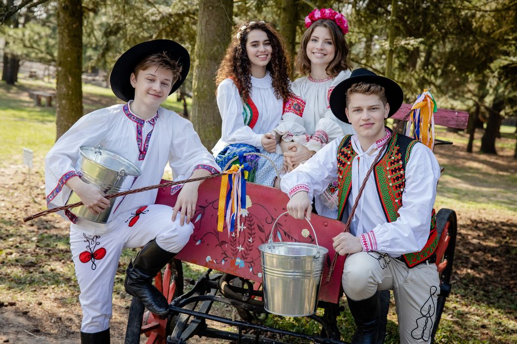 Zuzka, Oliver, Karinka a Rišo