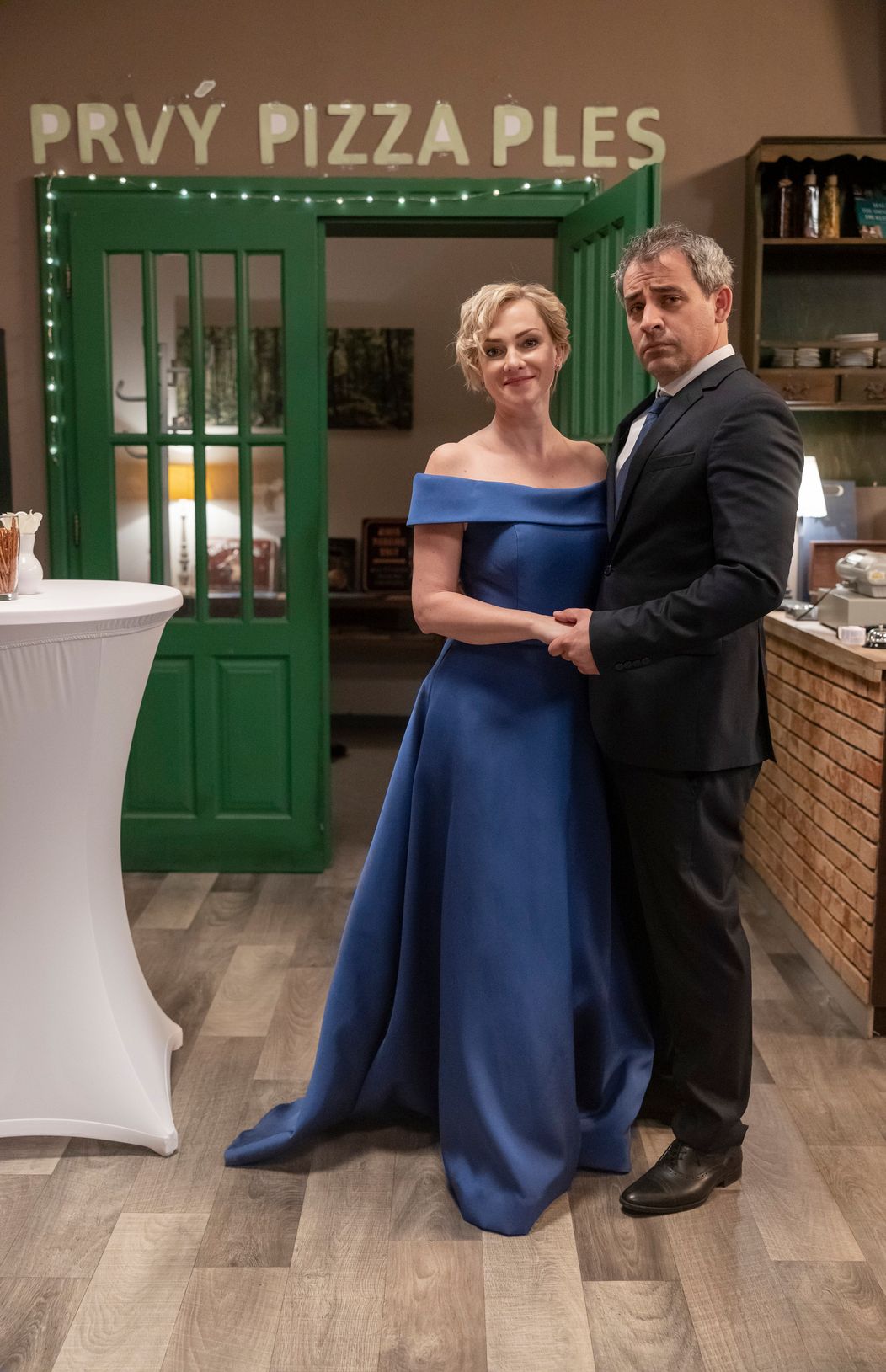 Lucia (Monika Hilmerová) a Vlado (Filip Tůma)