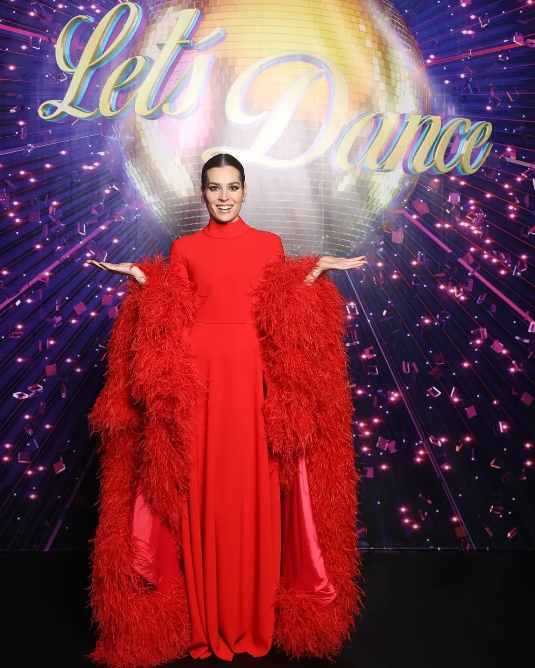 Lucia Hlaváčková v šatách od Fera Mikloška