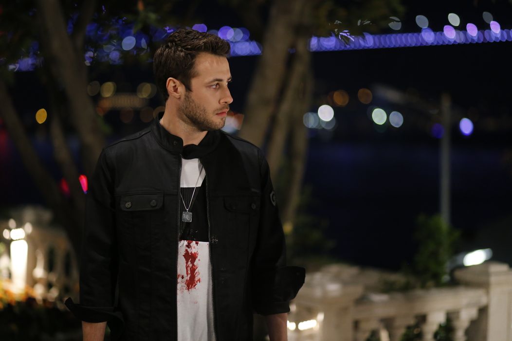 Ozan Dolunay v seriáli Dve tváre Istanbulu