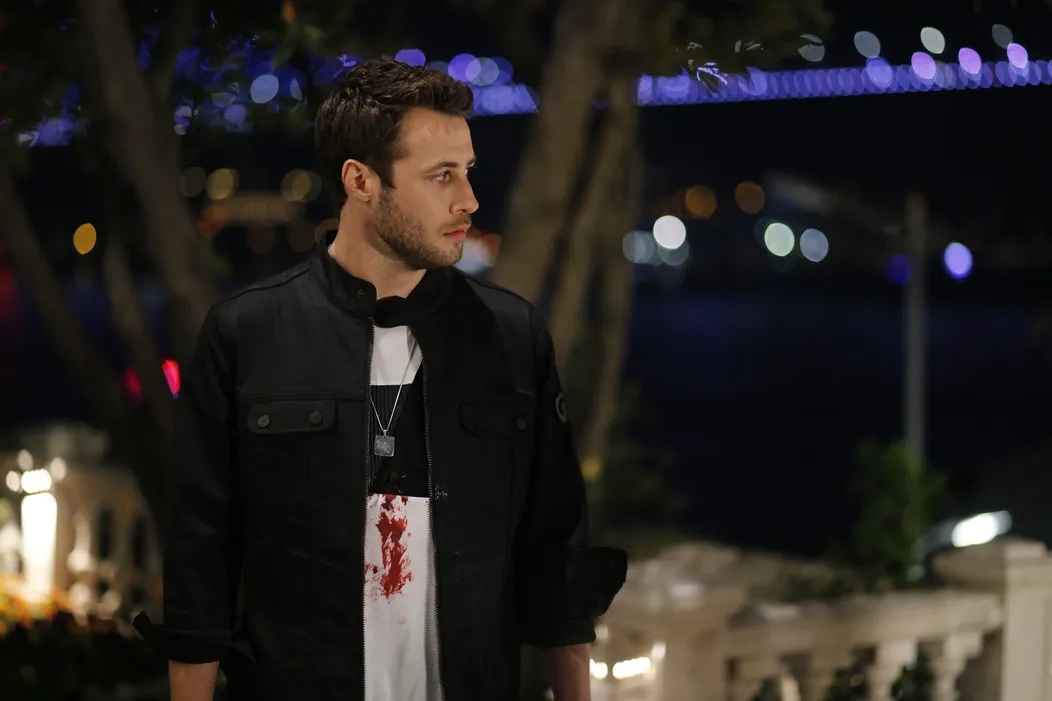 Ozan Dolunay v seriáli Dve tváre Istanbulu