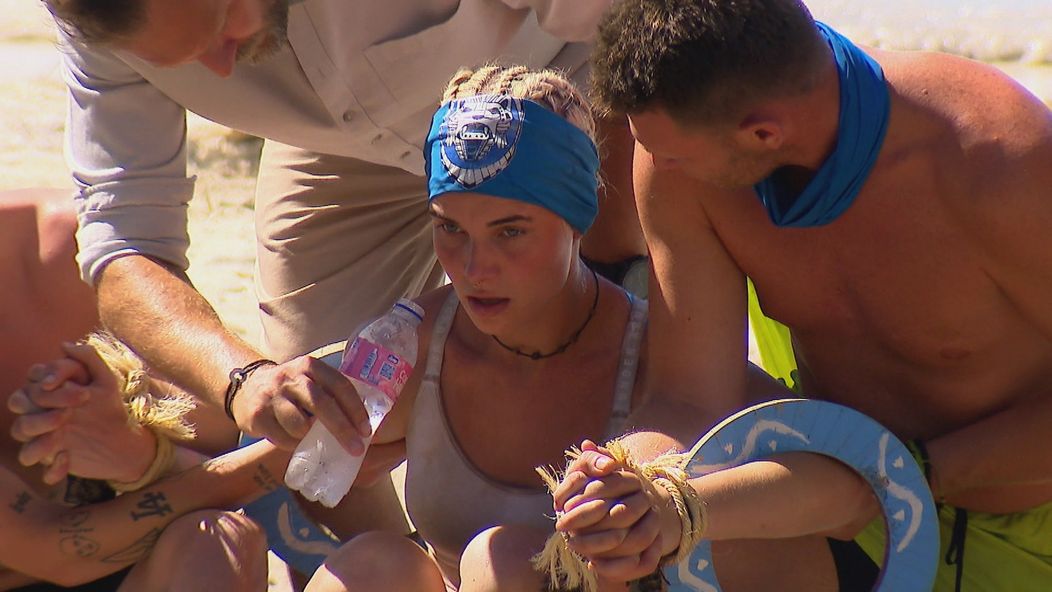 Prvú pomoc podával Žanete aj moderátor Ondřej Novotný.