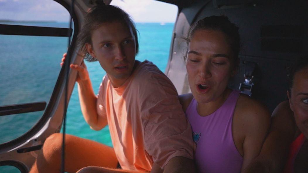 Už od príchodu sú na ostrove často spolu.