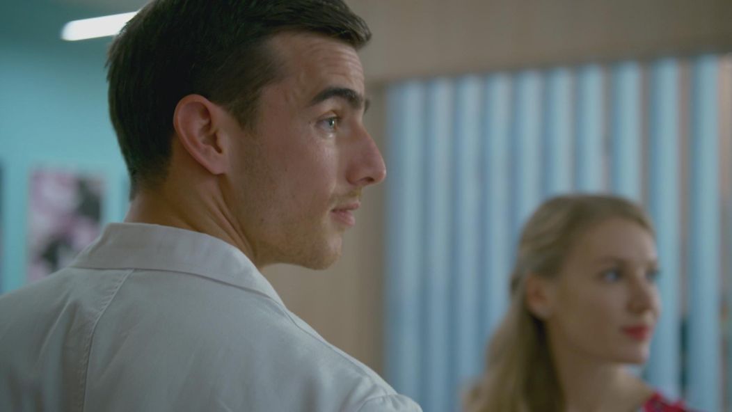 Do Mamy na prenájom prichádza postava z minulosti