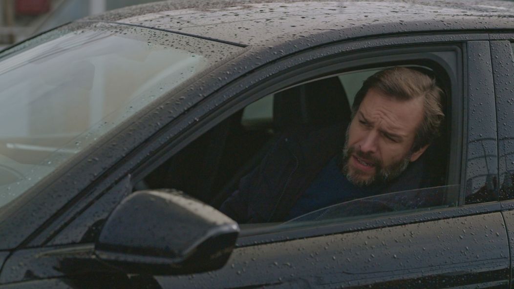 Nikol a Adam sa na záver už nebránili svojim citom a pobozkali sa.