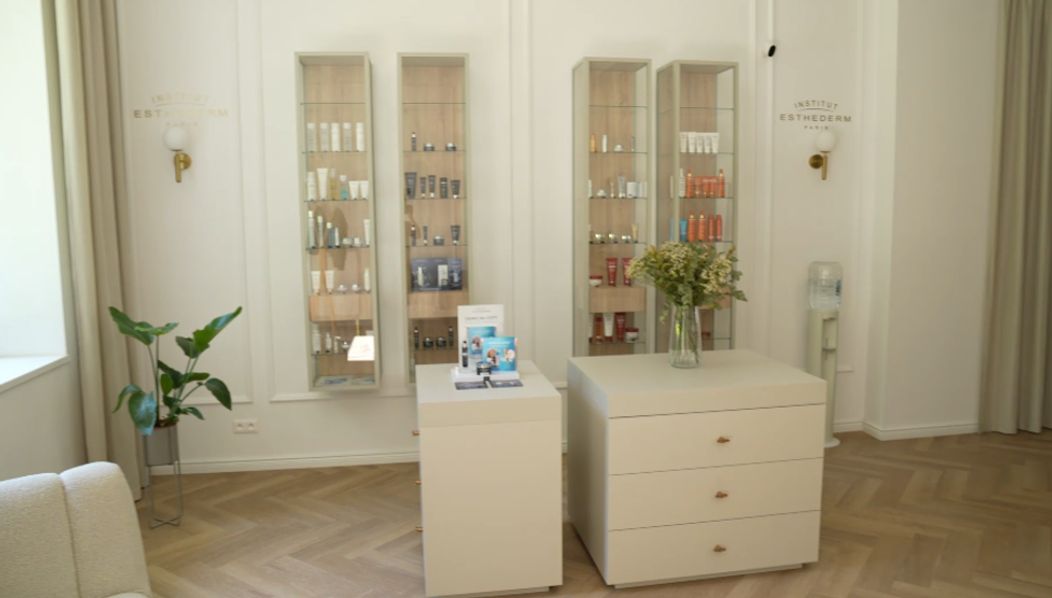 Predstavenie služieb salónu Amati room