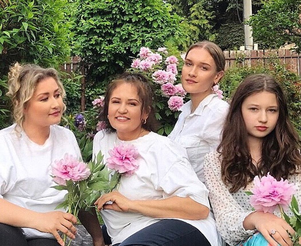 Liberty Simon s rodinou