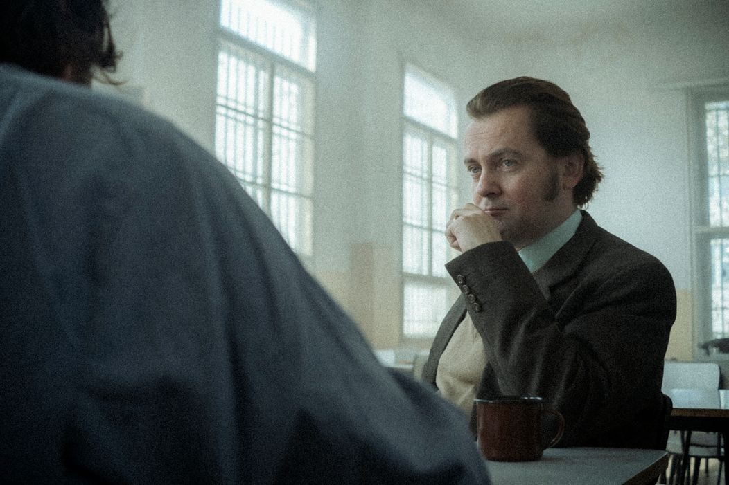 Zábery z 1. epizódy minisérie Metóda Markovič: Hojer