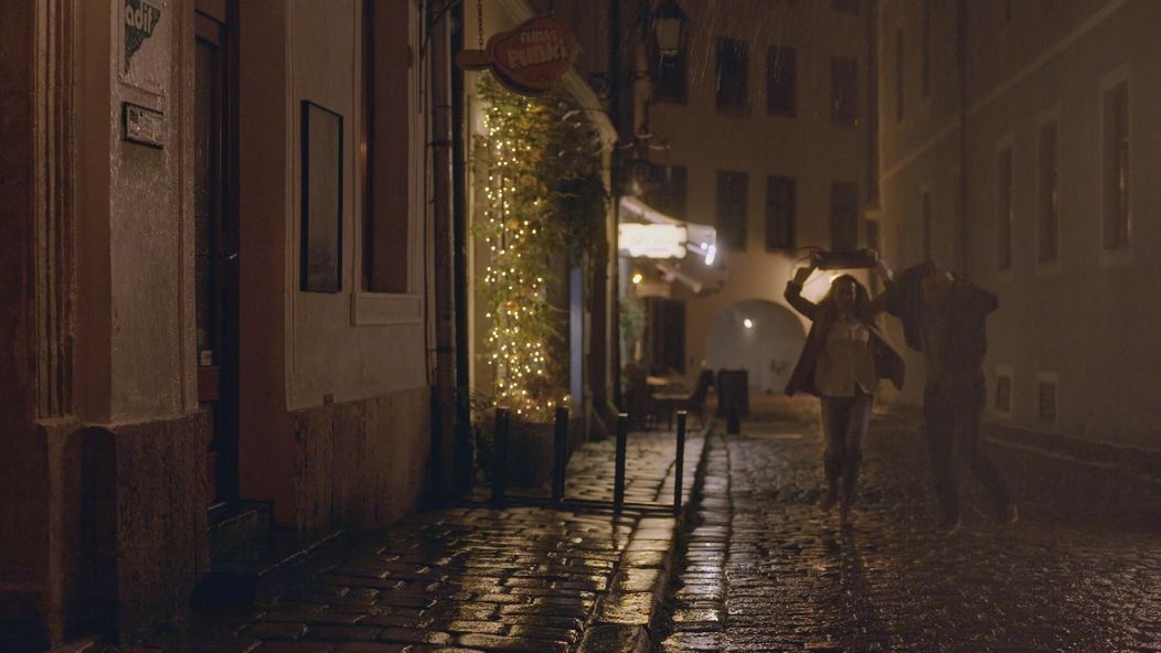 Kadlec si vyšiel na rande s Vagnerovou. Nečakal, ako si budú rozumieť.