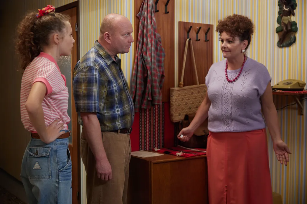 Dorota Kaľavská, Gregor Hološka a Anikó Vargová v seriáli Sľub