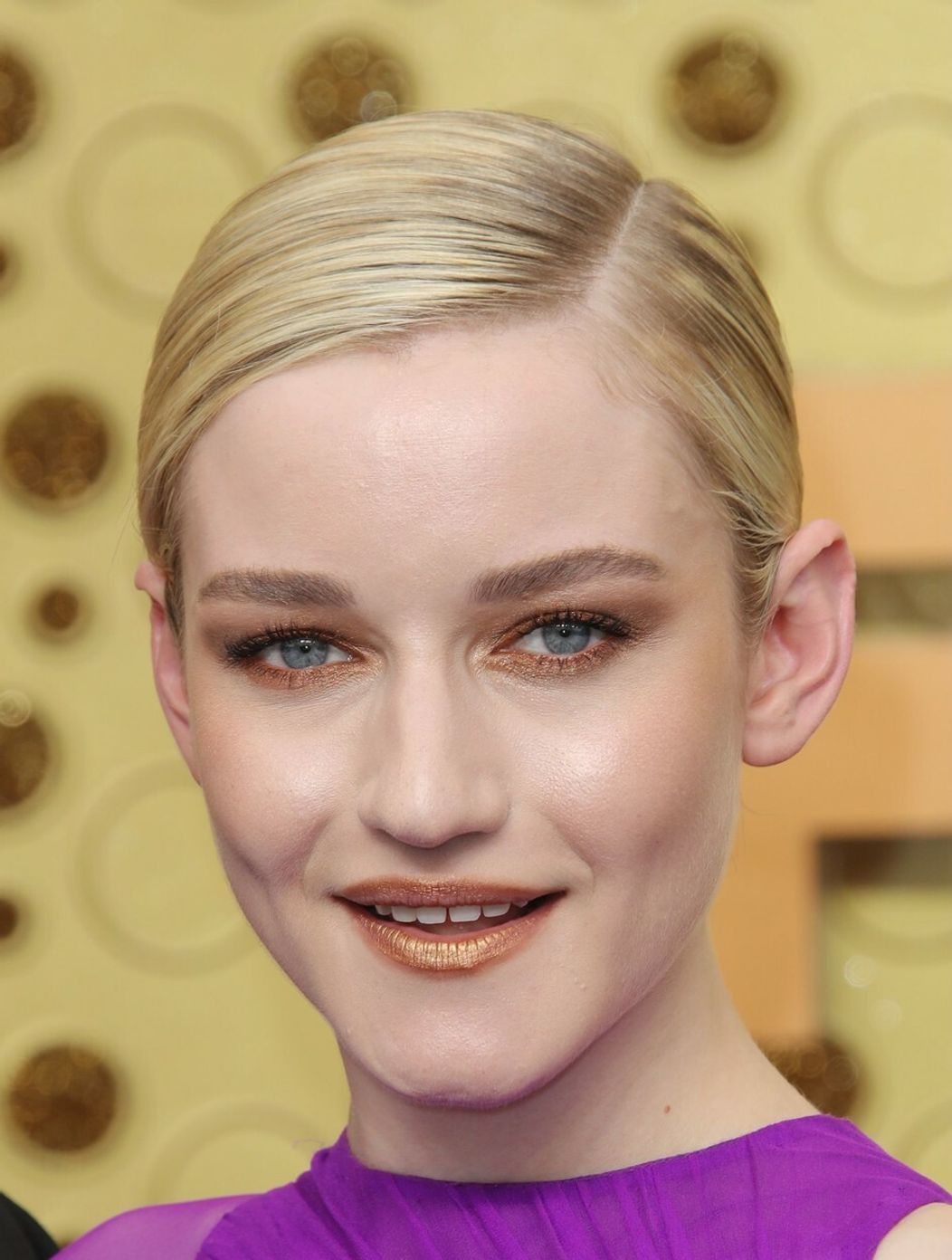 Julia Garner